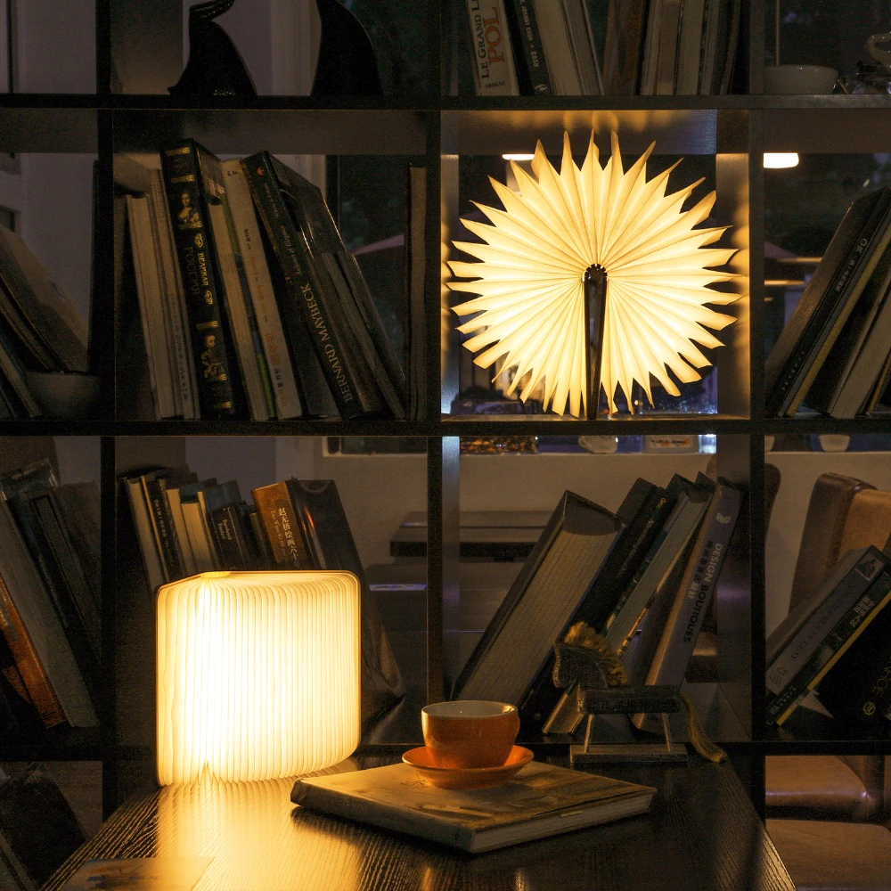 LUXA - lampada libro - IN ESCLUSIVA – Gadget on Top