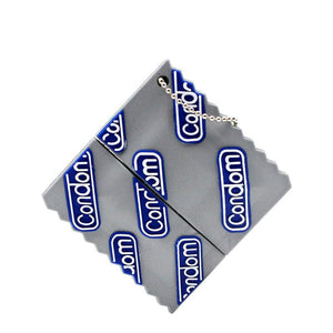 "Condom" - pen drive preservativo- IN ESCLUSIVA